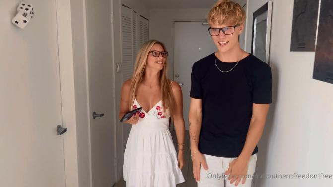 [Onlyfans.com] Lani Rails aka Hotsouthernfreedom1 - Young Boy For Hotwife [2022-06-02, Age Play, Amateur, Mature, Straight, 1080p, SiteRip]