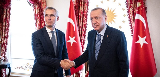 Столтенберг болтал с Эрдоганом: У Швеции есть шанс вступить в НАТО на саммите в Вильнюсе