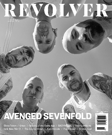 Revolver - Summer / 2023