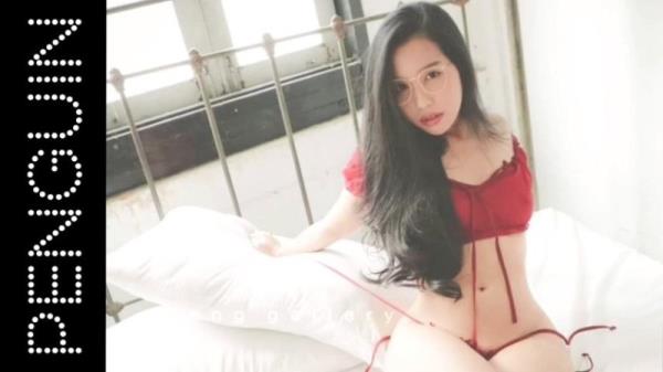 PENGUIN - Thai Nerd Girl Showcases Big Booty in Fuck  Watch XXX Online FullHD