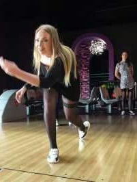 jacquieetmicheltv –  Au bowling !