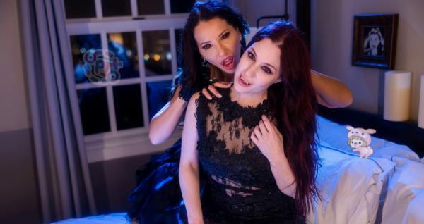 Angel Dark, Jessica Ryan - Interview With A Lesbian Vampire  Watch XXX Online FullHD