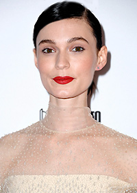 Тильда Кобэм-Херви
