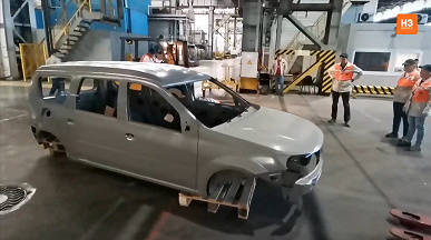 В Ижевск забросили два первых кузова Lada Largus – для тестирования окраски