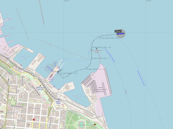 В Минобновления подтвердили, что второе из заблокированных из-за войны судов вышло из порта и направляется по временному коридору
