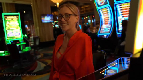 :StrawberryShan - Casino Sextape (2023) SiteRip