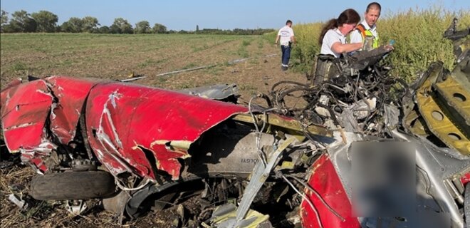 В Венгрии во времена демонстраций разлетелся самолет: есть конченые и потерпевшие – фото