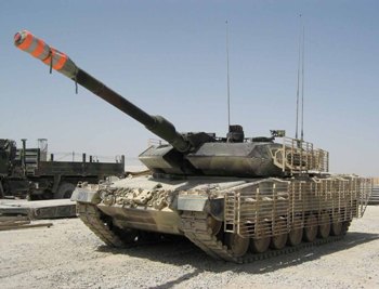 Leopard 2A6M CAN Walk Around
