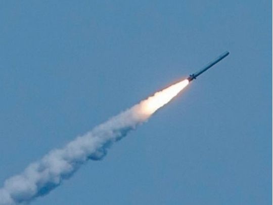 Росіяни масовано обстріляли Харків ракетами С-300: є поранені (відео)