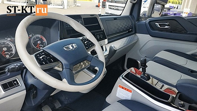 Автомобили Daewoo возвращаются в Россию. В модели Dexen есть деятельный круиз-контроль, вентиляция сидений и 10-дюймовый экран