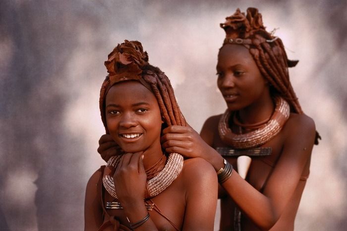 Afričko pleme Himba - Page 2 B425728feebd0774fb812d80741c1d70
