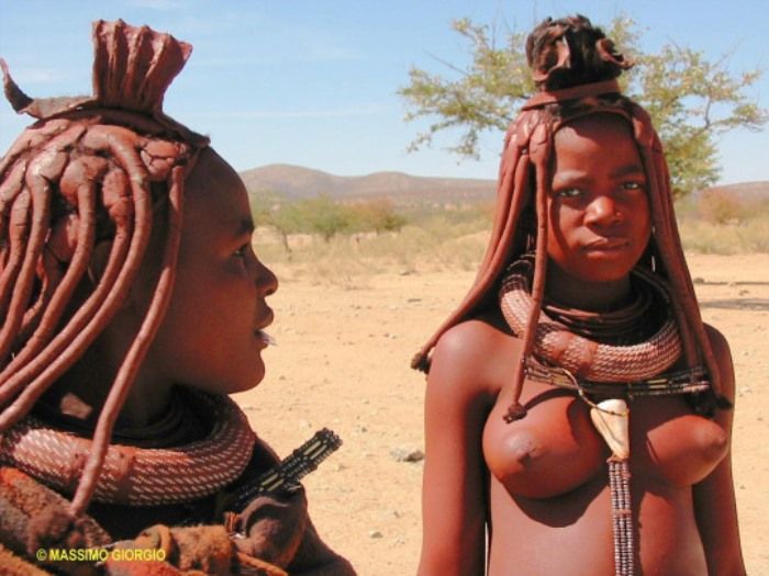 Afričko pleme Himba - Page 2 4f2d8a0c3e47baa0b7f55ad5a2bca3bd