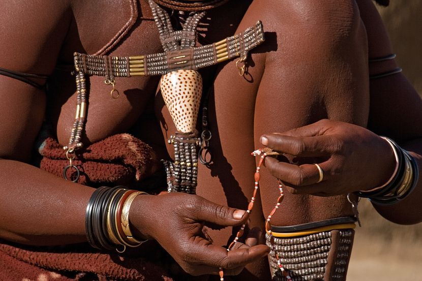 Afričko pleme Himba 35d0a1e0355f2e088df76d776d9967d3