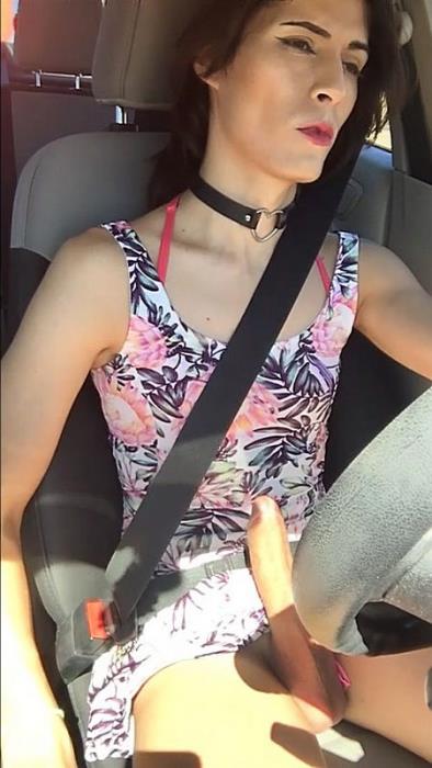 Stephanie Lovell TS (@princess2 queen) - Driving Around Playing W My BGC And Bust A Huge Load