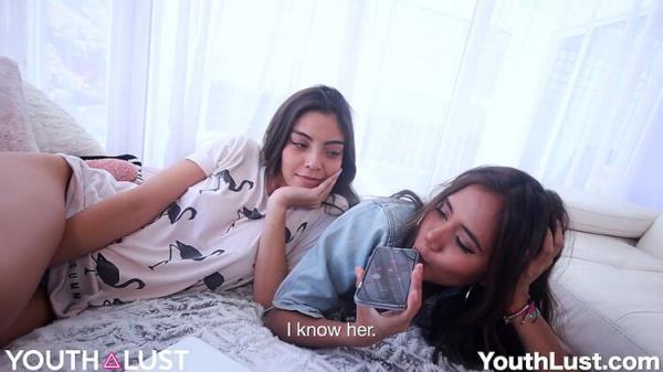 YouthLust/ManyVids: Saturnna and Zoey - Cum Sisters (FullHD) - 2023