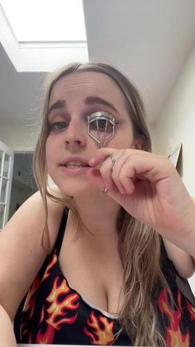 Codi Vore  -  Sucking My First Cock  POV BJ And Facial (399 MB)