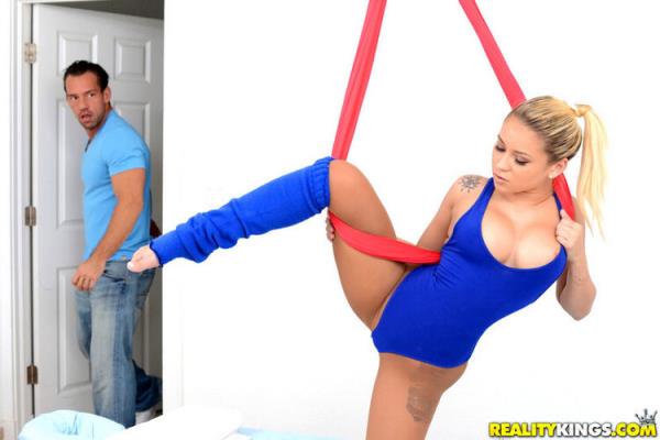 MonsterCurves/RealityKings: Marsha May: Asscrobatics (FullHD) - 2023