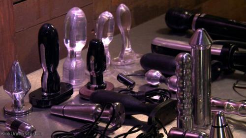 Fivestar And Ingrid Mouth E-Stim 101: Introduction to Electrosex (503 MB)