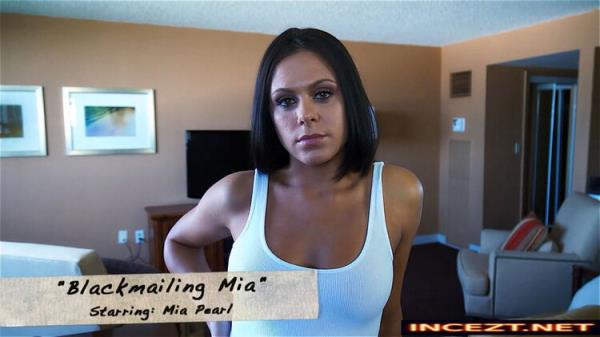 Blackmailing Mia: mia pearl [Mark's head bobbers and hand jobbers/Clips4Sale] (FullHD 1080p)