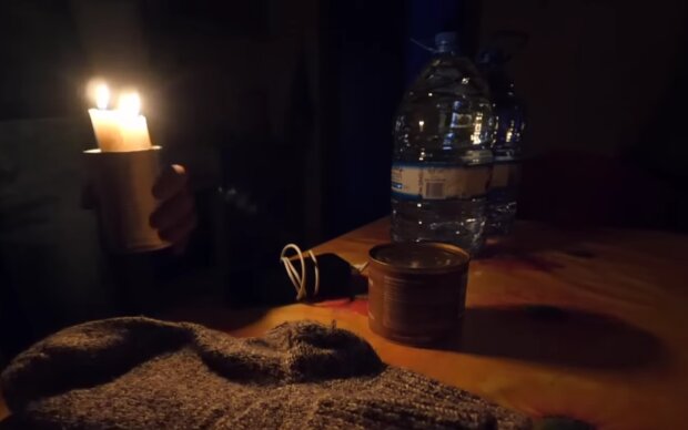 Щоб не залишитися без світла: енергетики нагадали українцям як розв'язати поширену проблему
