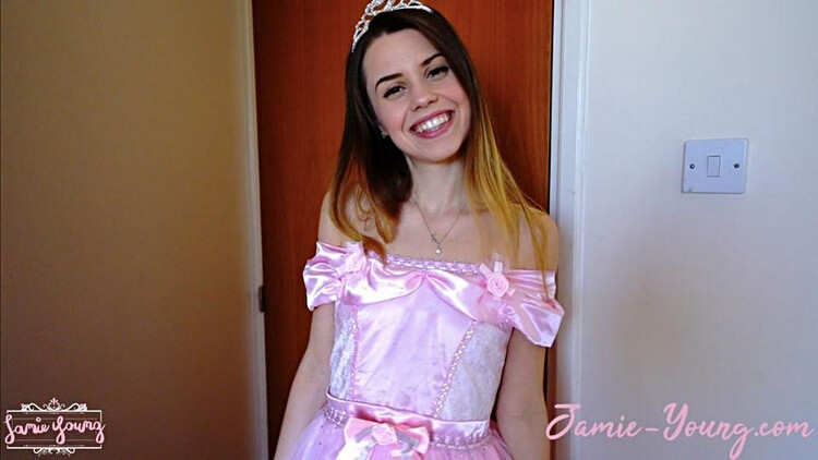 Jamie-Young: Jamie Young (Cute Princess gets a Big Surprise!) [Full HD 1080p]