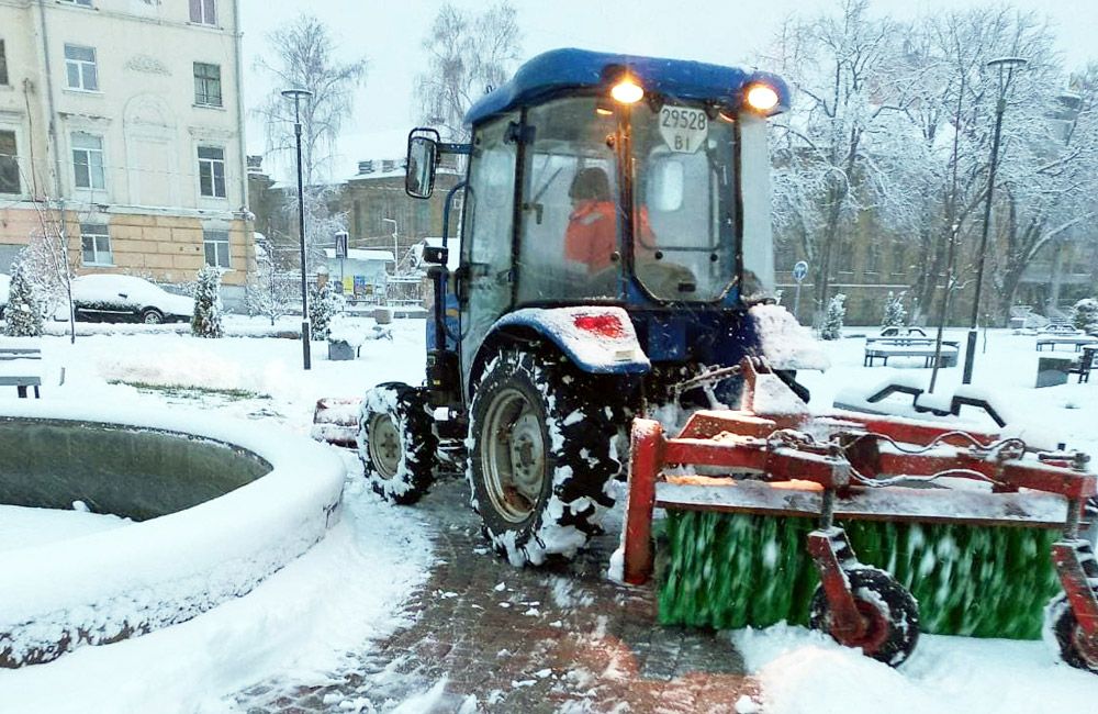 Вісті з Полтави - Військова адміністрація попросила Полтавську міськраду надати розрахунки ефективності покупки тракторів ще на 7,5 млн грн