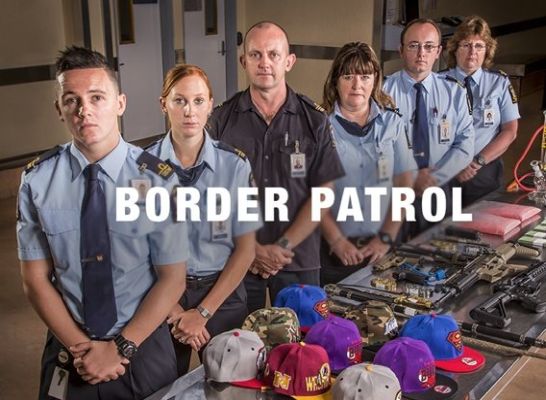 Strzegąc granic / Border Patrol (2016) [SEZON 1] PL.1080i.HDTV.H264-B89 / Lektor PL