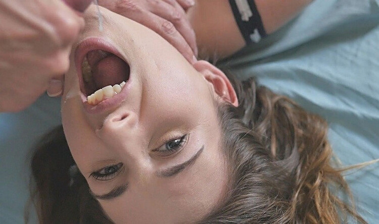 Piper (Facial And Simultaneous Orgasm With Piper)