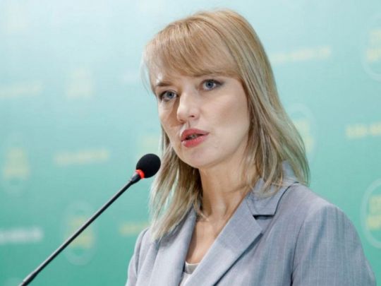 Головою партії «Слуга народу» на другий термін обрали Олену Шуляк