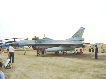 Taiwanese F-16A Block 20 Fighting Falcon Walk Around