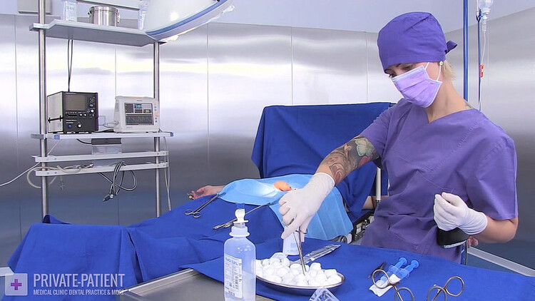 Circumcision 06 (private-patient) FullHD 1080p