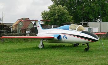 Aero L-29A 'Delfin Akrobat' Walk Around