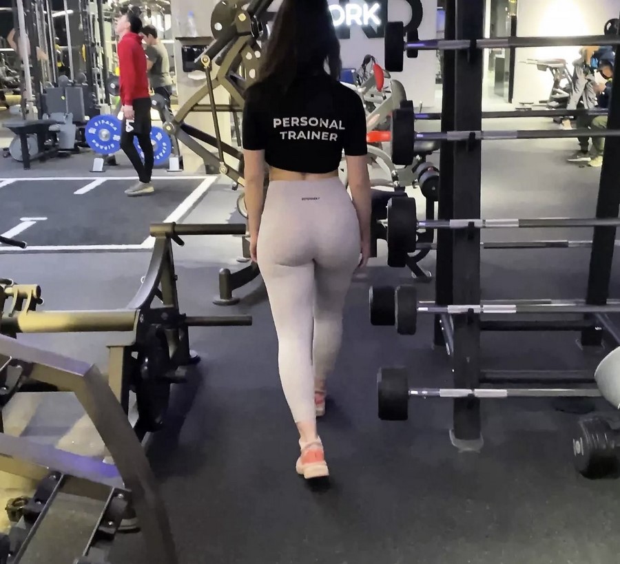 Persey Diana Pickup Bubble Butt Fitness Babe In Gym UltraHD/4K 2160p