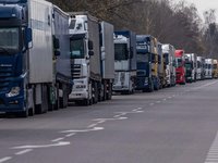Польські перевізники завершили акцію протесту на кордоні з Україною, рух вантажівок у ПП "Ягодин-Дорогуськ" відновлено