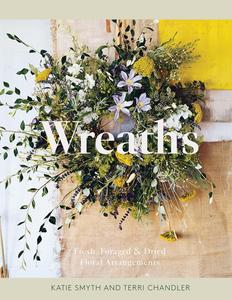 Wreaths Fresh, Foraged & Dried Floral Arrangements