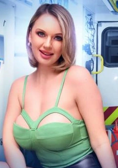 SexMex – Emily Thorne – Giving first aid to busty woman