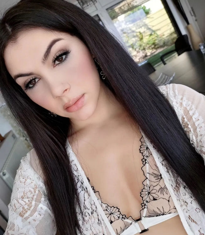 Valentina Nappi(One Hour And Thirty Minutes Of Sex With Johnny Sins) [Valenappi] 2024