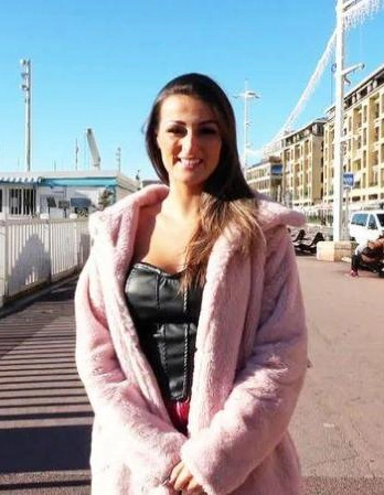 jacquieetmicheltv – Lylou’s new adventures in Marseille!