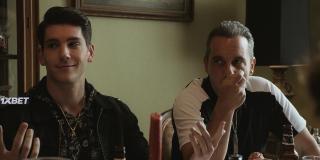 Где-то в Куинсе (2022)