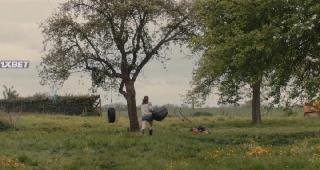  (2021)