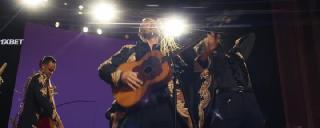 По тамбуре (2021)