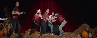 По тамбуре (2021)