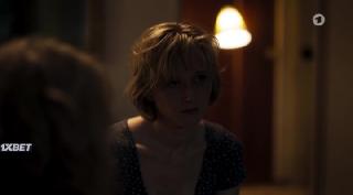 Джинни - пятая девушка (2022)