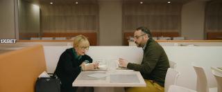 ˸  (2022)