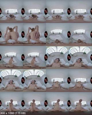 VRLatina: Mary Popiense - Stretch My Petite Pussy [Oculus Rift, Vive | SideBySide] [4096p]