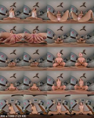 BaDoinkVR: Chanel Camryn - Painting Her Walls [Oculus Rift, Vive | SideBySide] [2048p]
